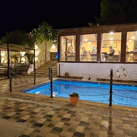 Al Namteh Lodge Abil Екстер'єр фото